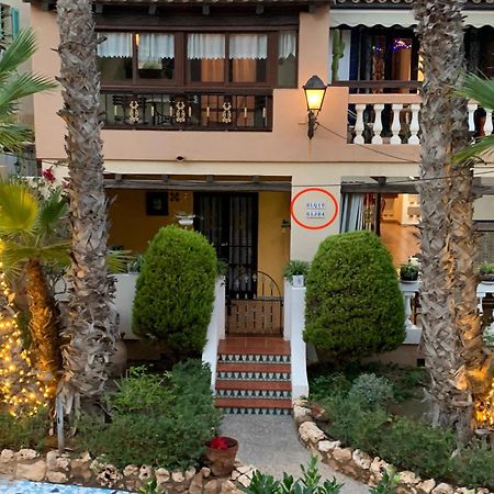 The Best House! Large Terrace Beach And Bars! Traveller Awards 2024-2025 托雷维耶哈 外观 照片