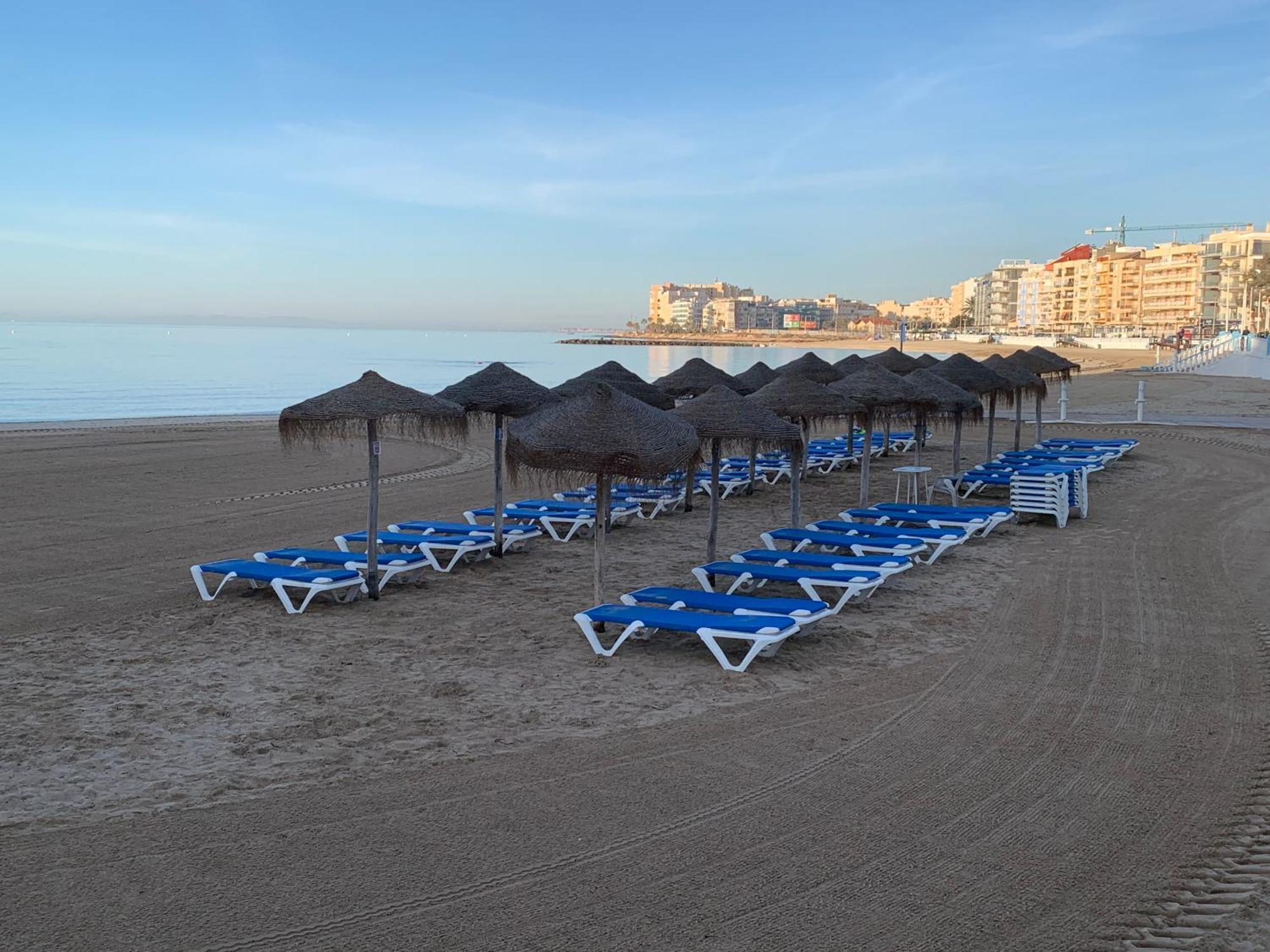 The Best House! Large Terrace Beach And Bars! Traveller Awards 2024-2025 托雷维耶哈 外观 照片